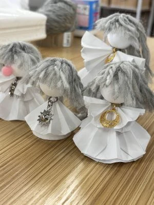 🪆利用者さん制作のお人形をご紹介👍