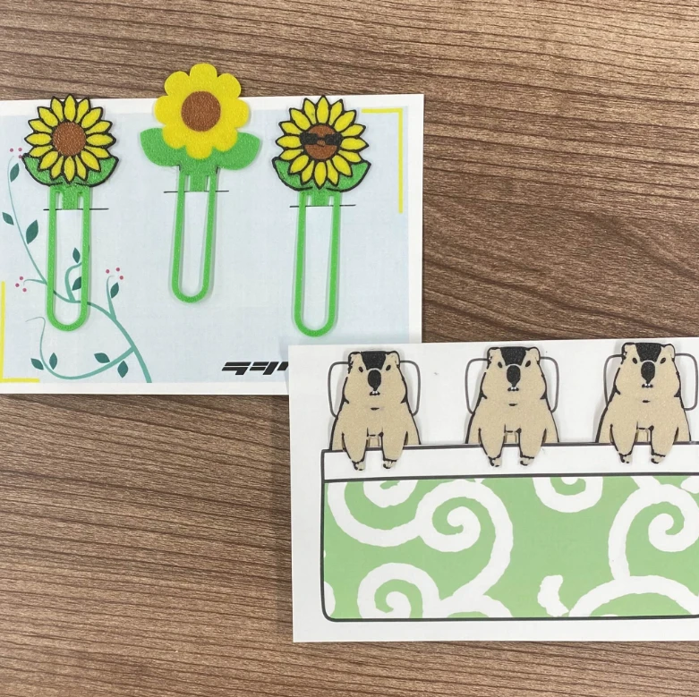 販売用のブックマーカー制作中です🌻